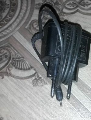 Оригинальное зарядное устройство для телефона Nokia длинна 50 см