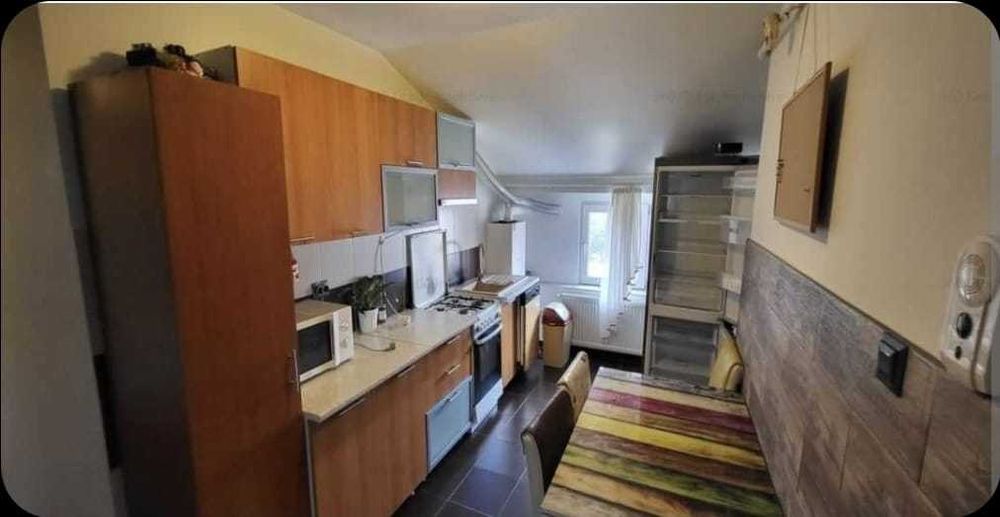 Ap 2 camere decomandat in zona Dâmbovița - Proprietar