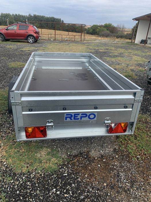 Remorca 750 kg Valahia Zefir 210x115x34 cm cu Sasiu Ranforsat