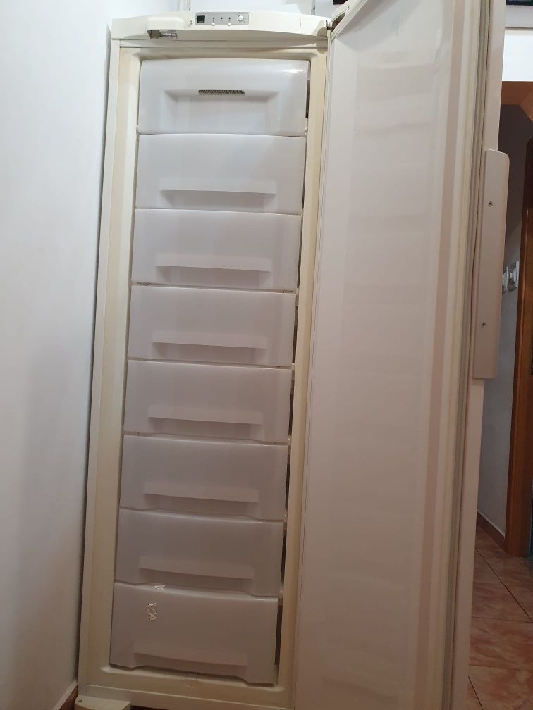 Congelator cu 7 sertare Gorenje