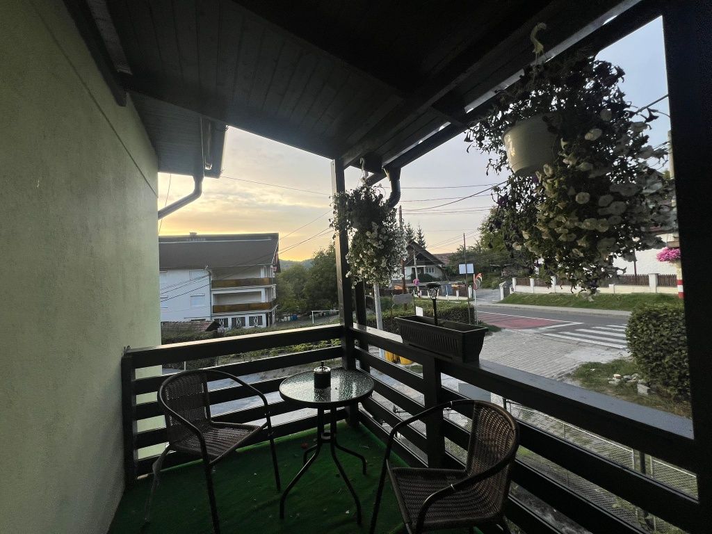 Vând pensiune casă de vacanța