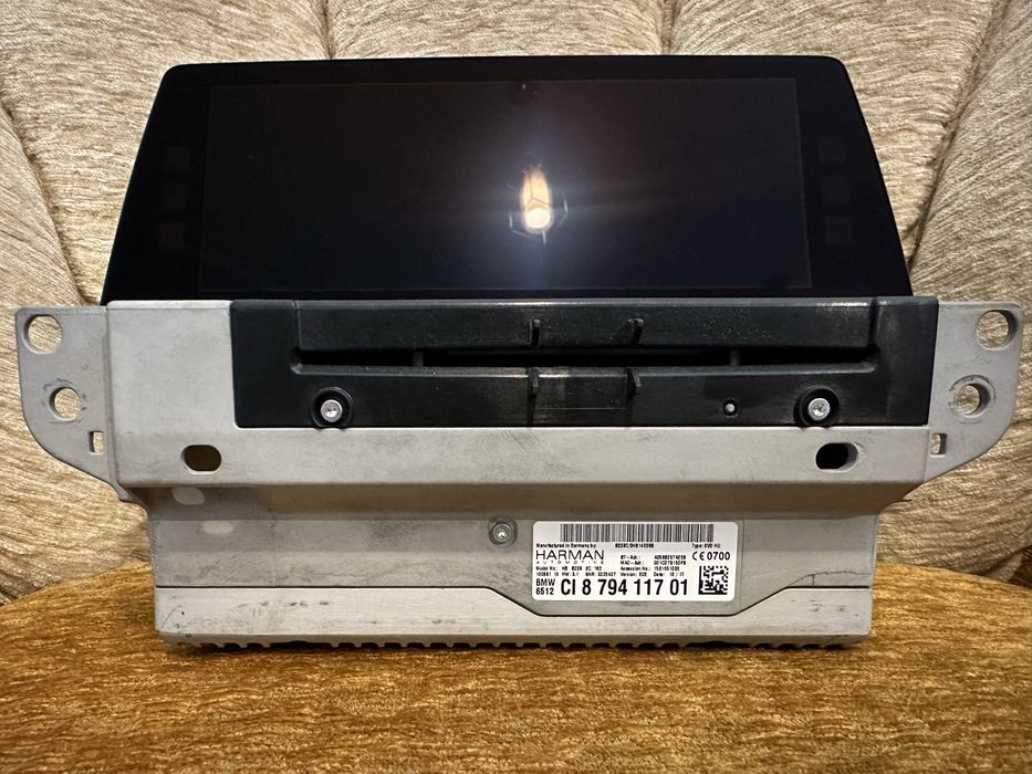 Navigatie BMW Seria 5 G30, G31 : Display / Unitate / Joystick