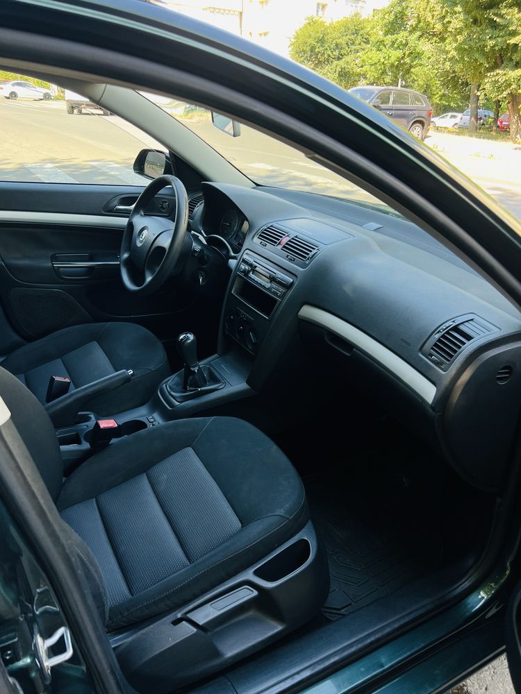 Vand Skoda Octavia II , 2008 , 1.6i
