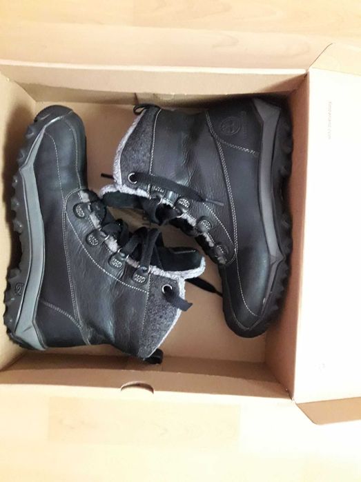 Ghete barbati  Timberland de iarna imblanite marimea  43