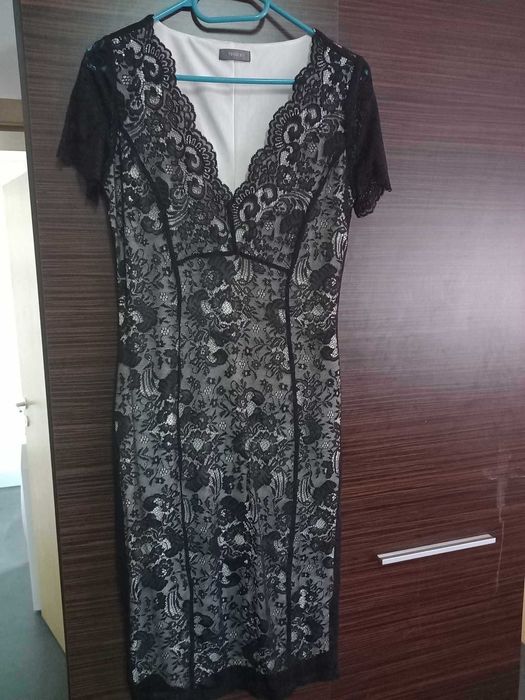 Rochie noua , deosebita