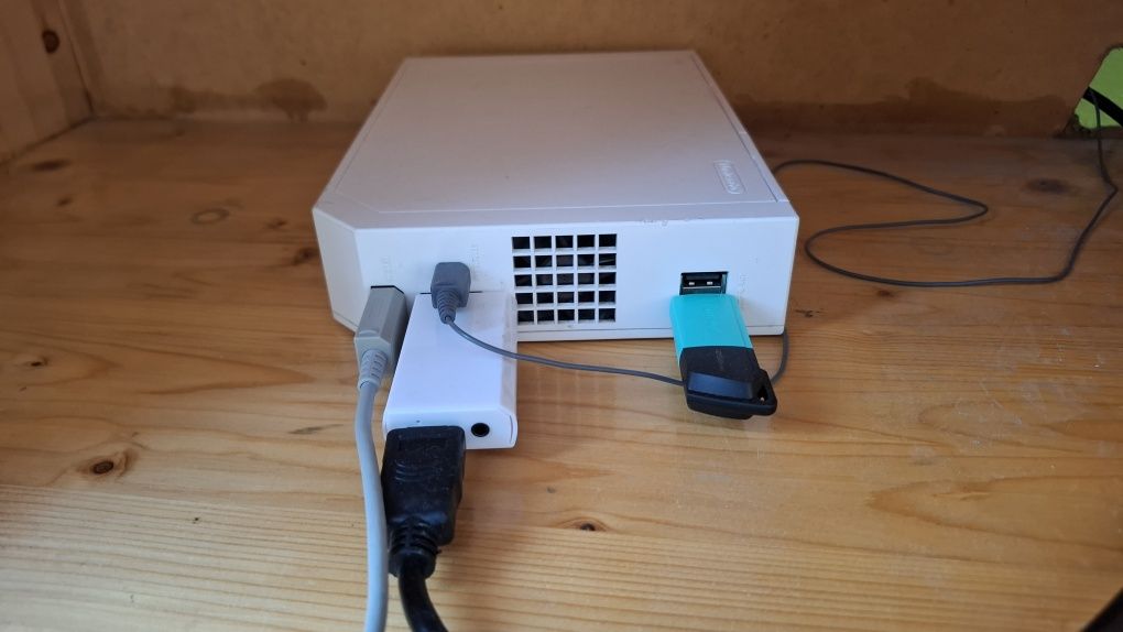 Nintendo Wii със 100 игри