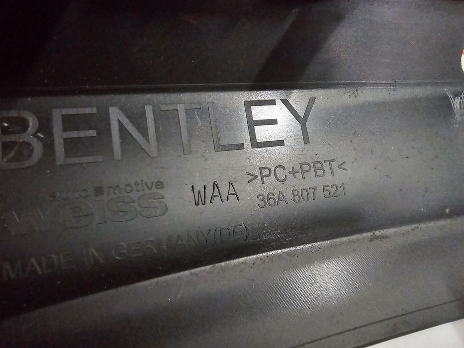 Spoiler difuzor bara spate Bentley Bentayga 2016- cod 36A807521 NOU
