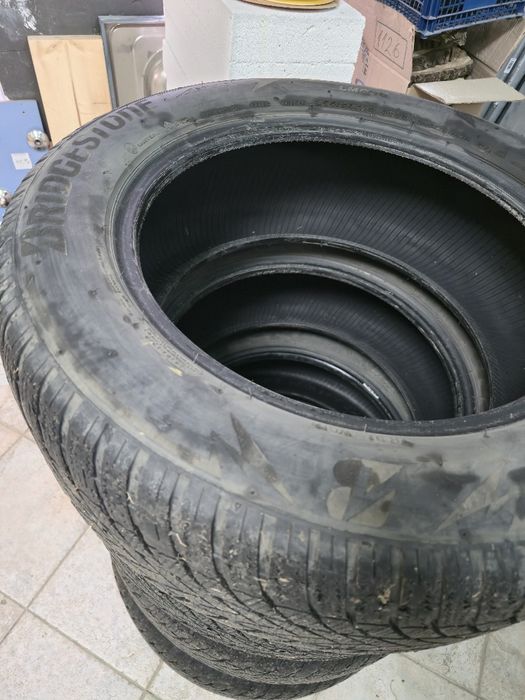 Зимни гуми Bridgestone 255 55 18