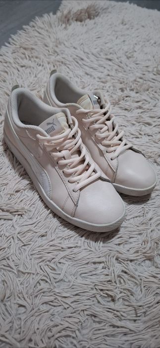 Vand adidasi /pantofi