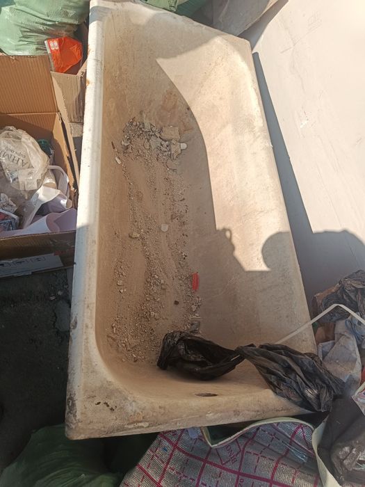 Ванна чугунная хорошом состояние