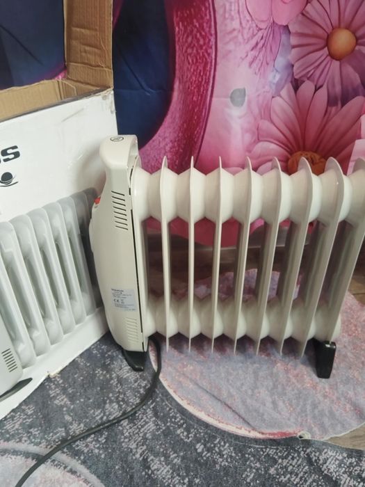 Малък радиатор Taurus 
Мощност: 1000w
С регулатор

Ра