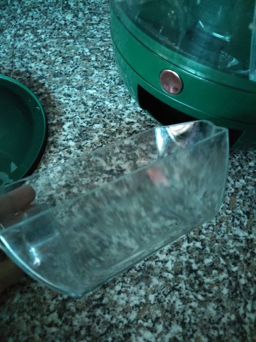 Vând două Dispenser Cereale/Condimente Rotativ