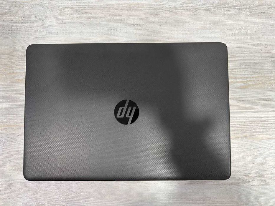 HP noutbook sotiladi narxini kelishamiz