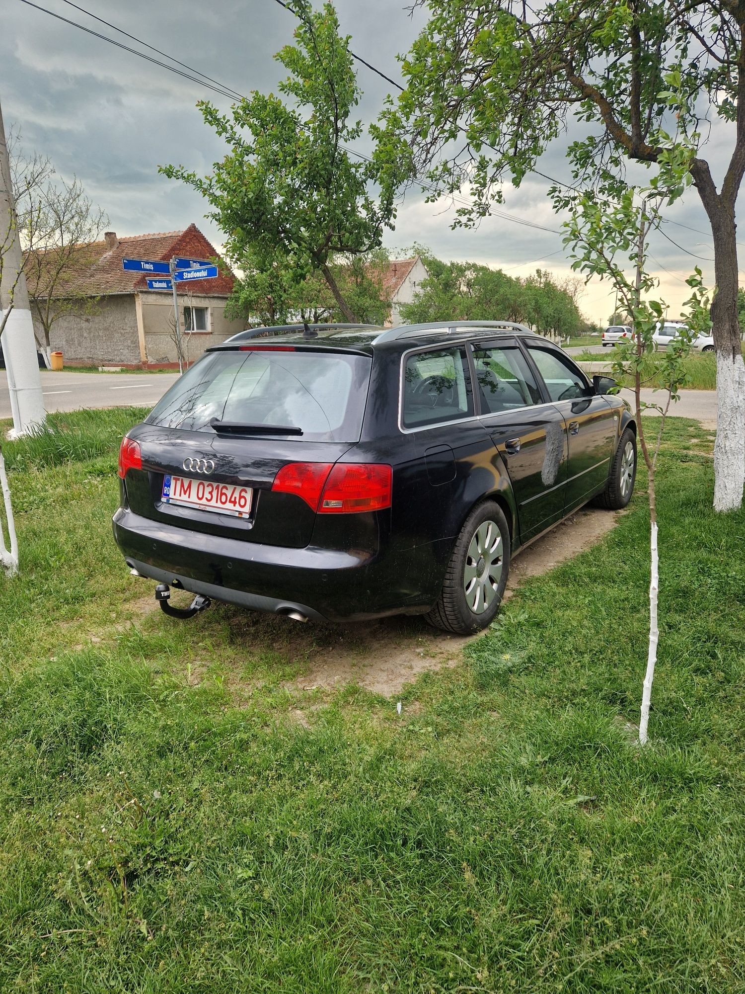 Vând Audi A4 b7 avant quattro