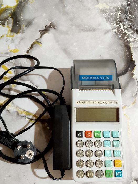 Продам кассовый аппарат  Миника 1105