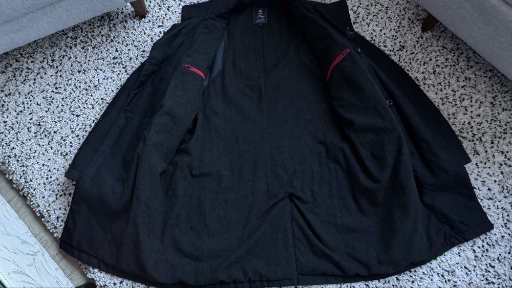 Ново мъжко шикозно палто Fay размер L