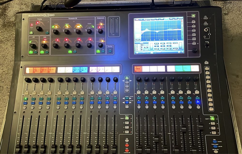 Mixer digital Allen & Heath GLD 80