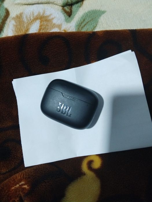 JBL naushnik rassiyadan olganman