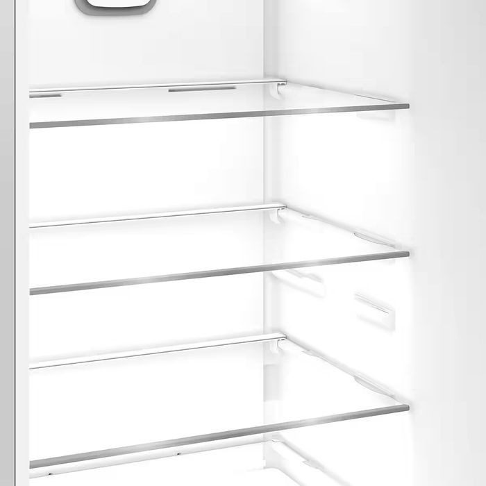 Нов инверторен хладилник с фризер Bauknecht Total No Frost 204 см