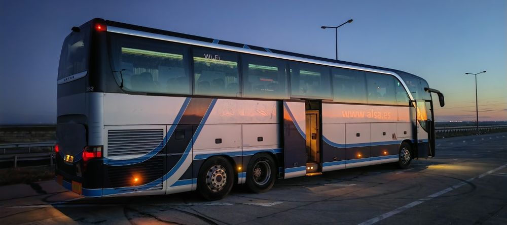 Transport persoane, închiriere microbuze și autocare, rent a car