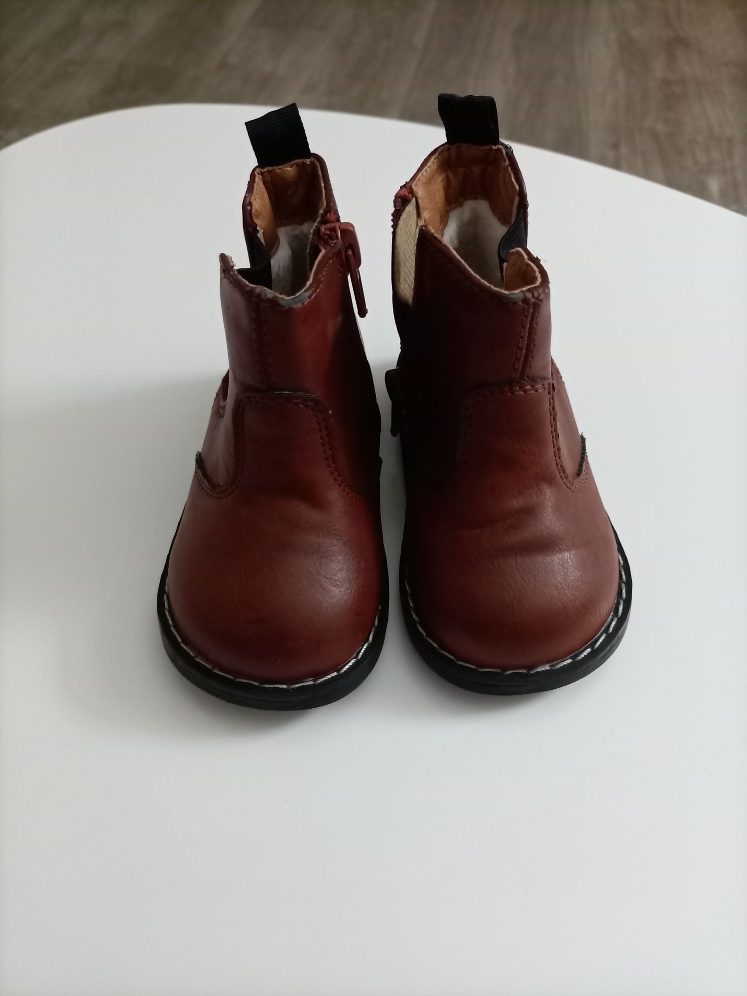 Бебешки боти.H&M