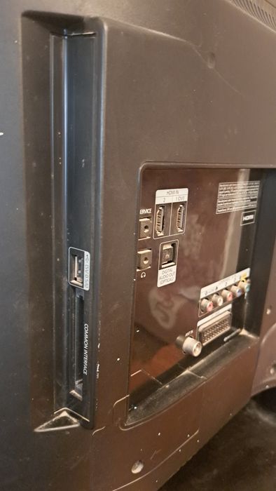 Телевизор Samsung 32'