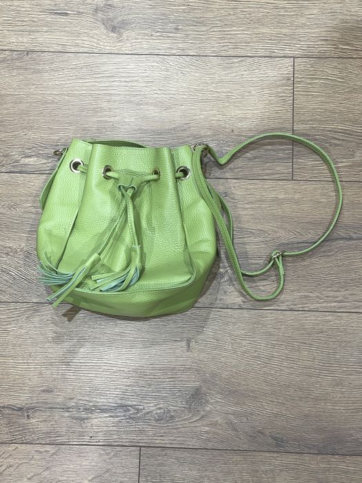 Poseta verde lime din piele naturala