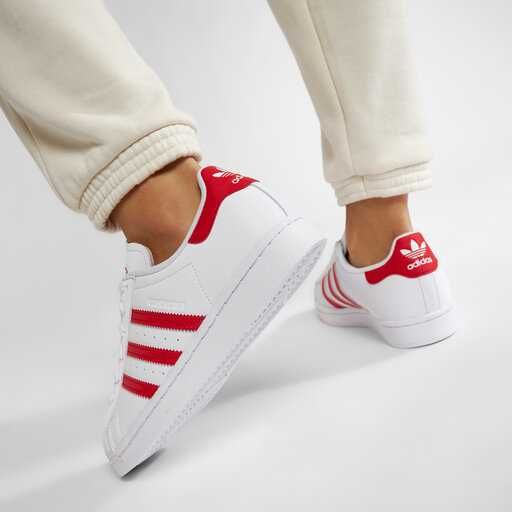Оригинални Кецове * ADIDAS SUPERSTAR HEART * EU38