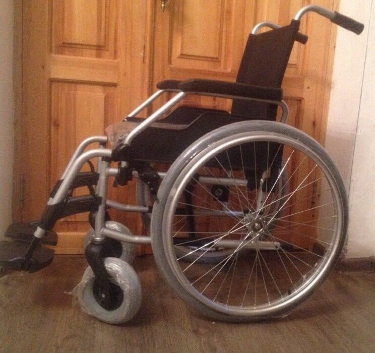 Инвалидная кресло-коляска №1 в мире производство Германия фирма"Meyra"