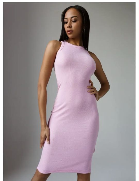 Женские платья.