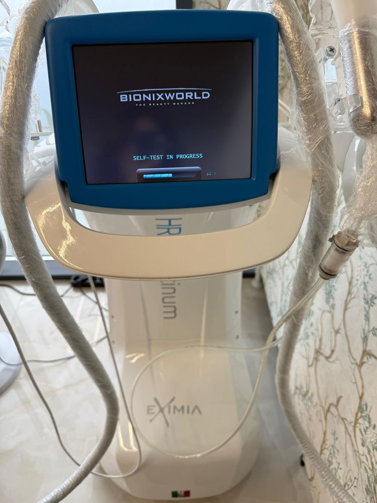 Eximia HR77 Platinum de vanzare/inchiriere