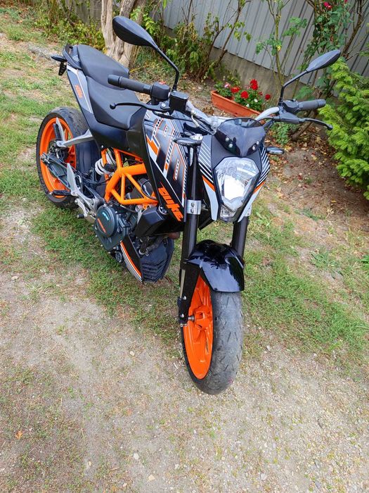 KTM Duke 390 ABS 2016