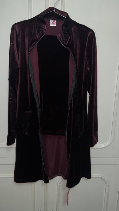 Халат длина до колени есть штани