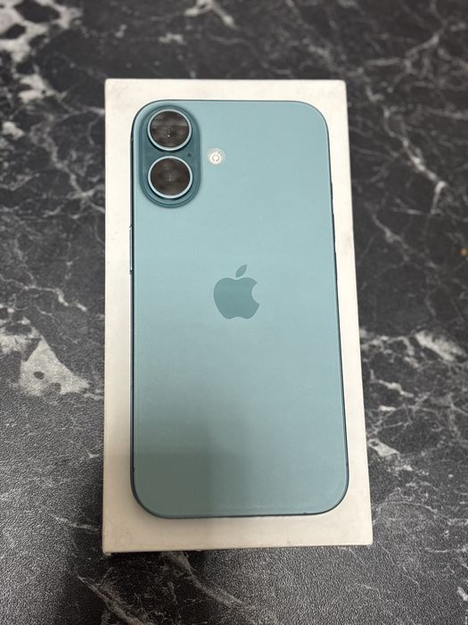 iphone 16 Blue Teal 128GB
