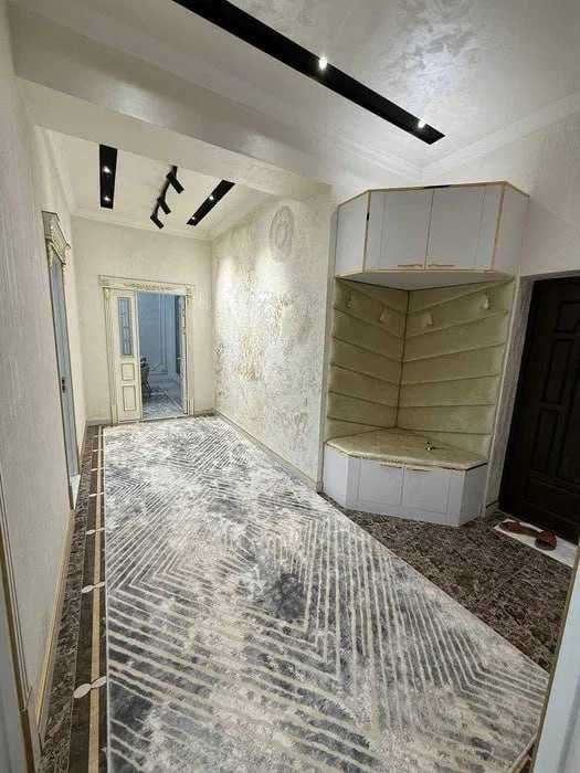 Poytaxt Gavhari 3/2/10 евро квартира 85м2 Алайский: Срочно продается