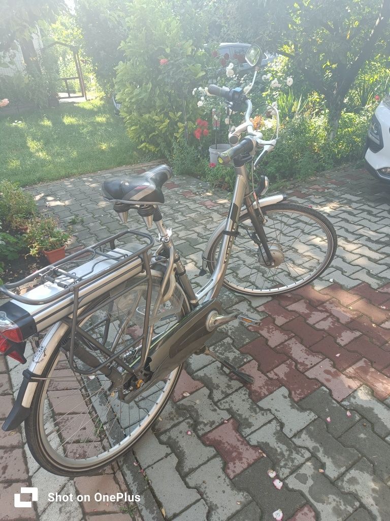 Bicicletă electrică Gazelle