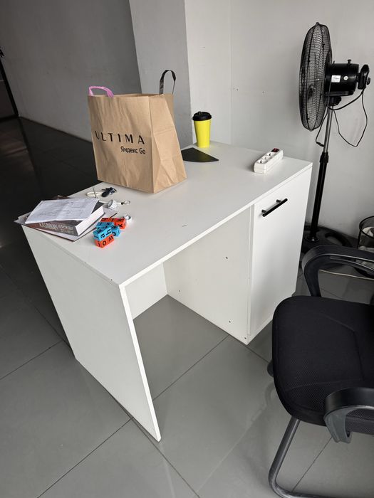 стол для одного человека учебный