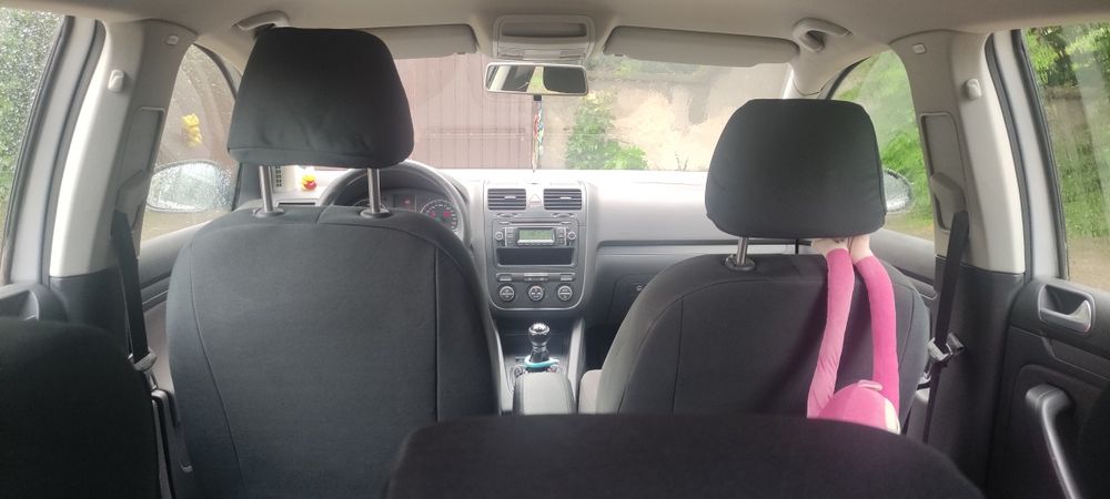 Vw golf v  2008 întreținut