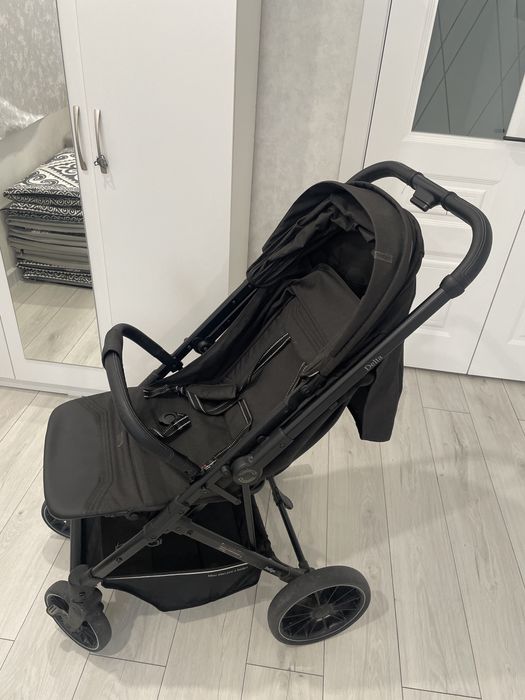 Коляска прогулочная детская