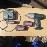 Vand aparat metabo cu acumlator si incarcator