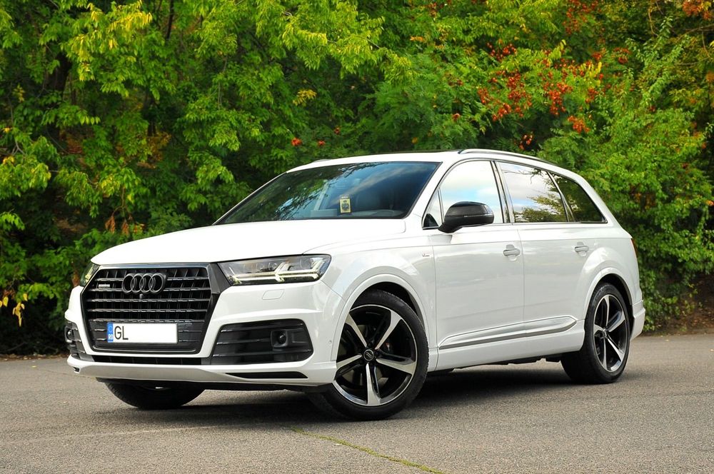 Audi Q7 Audi Q7 2017/nightvision/distronic plus(frânează și spatele) etc.