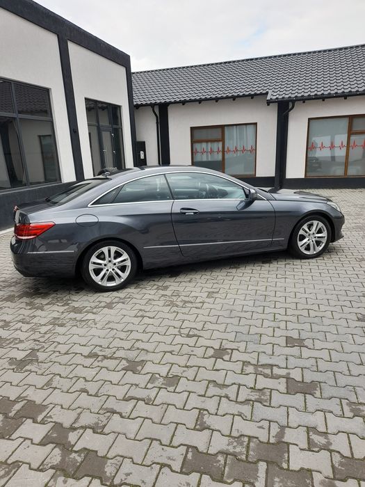 Mercedes E coupe