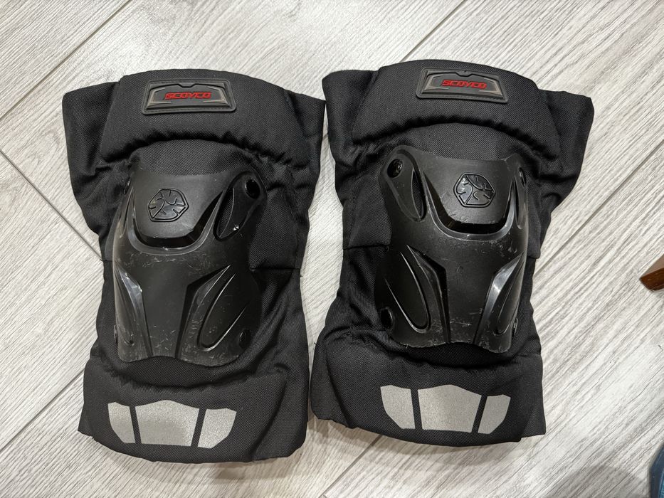 Наколенники защитные scoyco
