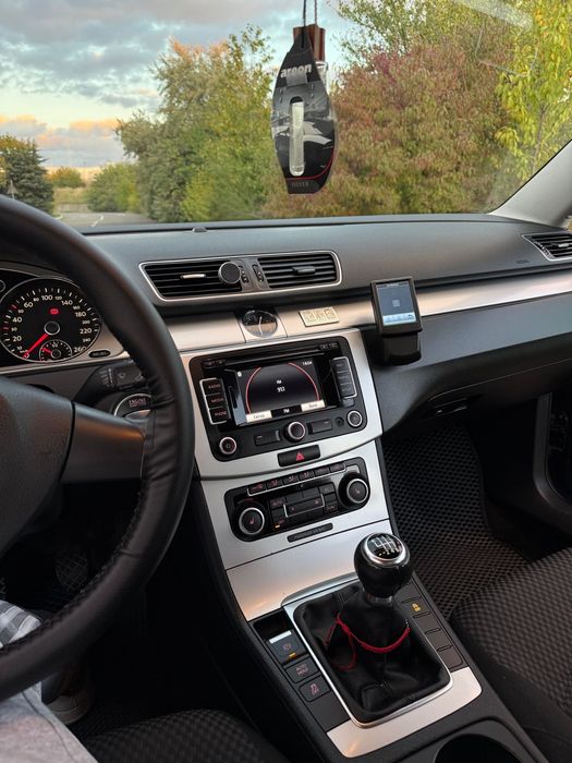 Volkswagen B7 2011 (Negociabil)