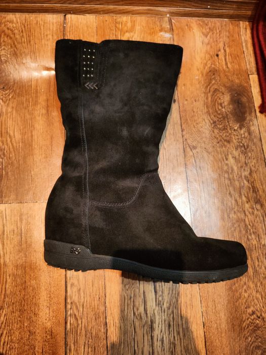 Зимние натуральные сапоги