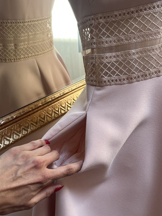 Rochie roz-pal, Maje Paris