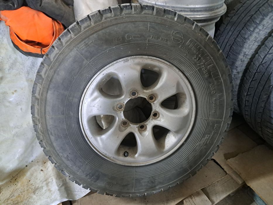 R15 диск 4штук в отл.сост
