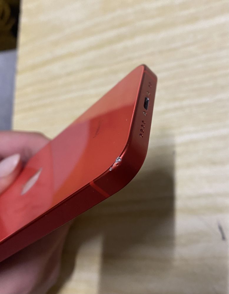 Iphone 12 mini red