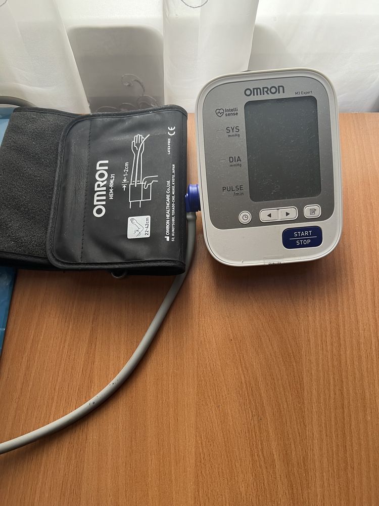Тонометр OMRON M 3.
