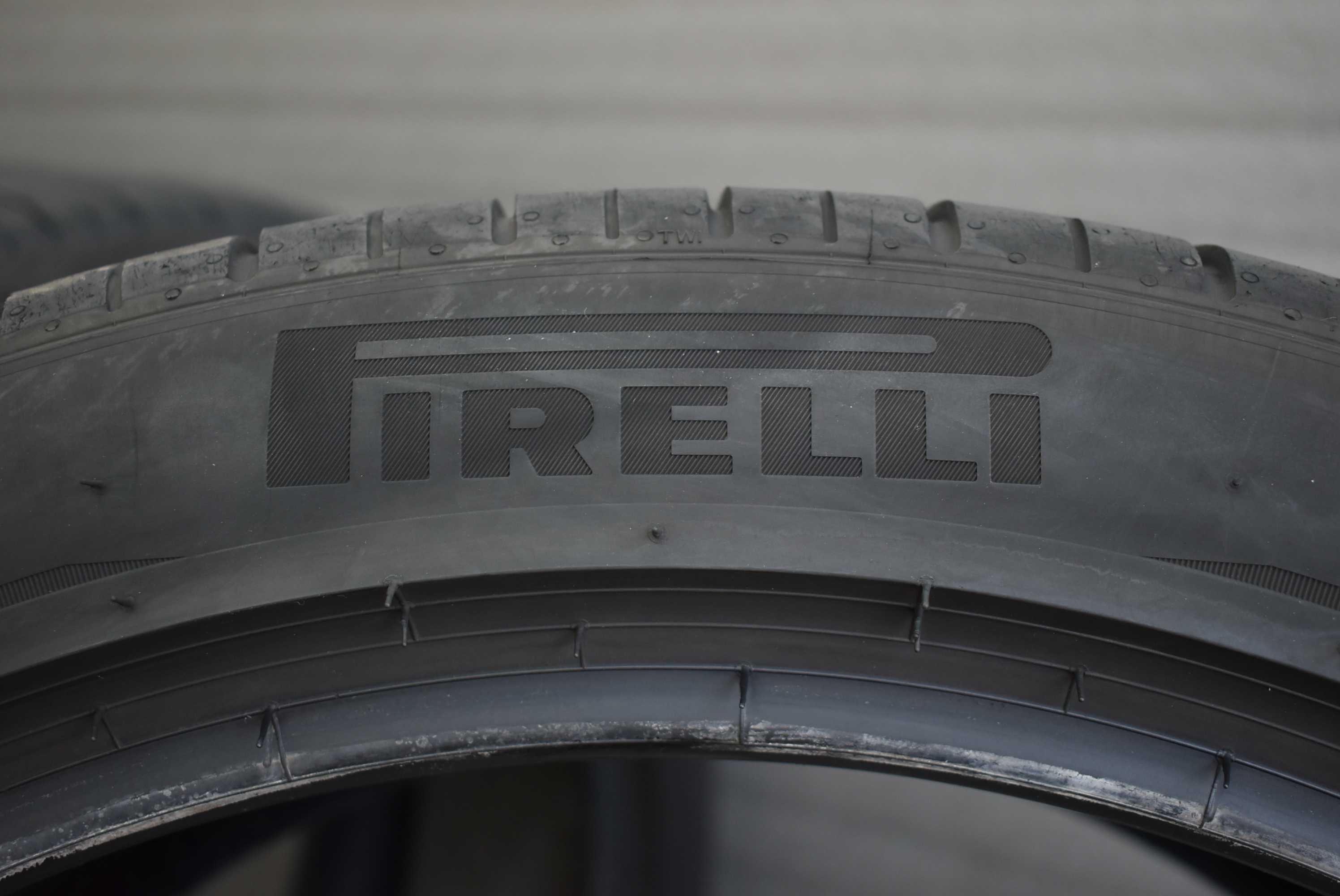 2бр. Гуми 315/35/22 Pirelli